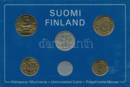 Finnország 1980. 5p-5M (6xklf) Forgalmi Sor Plasztik Tokban T:UNC  Finland 1980. 5 Pennia - 5 Markka (6xdiff) Coin Set I - Non Classificati