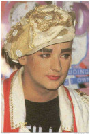 CARTOLINA-POSTCARD-CPT-CARTE POSTALE - BOY GEORGE (SINGER OF '80s) - Singers & Musicians