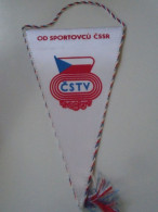 D202164  CSTV Od Sportovcu CSSR  Slovakia Czechia  FANION -Wimpel - Pennon -   130 X 210 Mm - Altri & Non Classificati