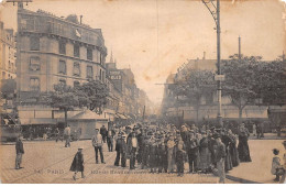 75018-SAN59885-PARIS.Rue De Ménilmontant Au Boulevard - Paris (18)