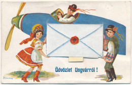 T2/T3 1939 Ungvár, Uzshorod, Uzhhorod, Uzhorod; Magyar Népviseletes Leporellolap 10 Képpel / Hungarian Folklore Leporell - Unclassified