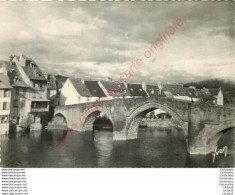 12.  ESPALION .  Le Vieux Pont Sur Le Lot . - Espalion