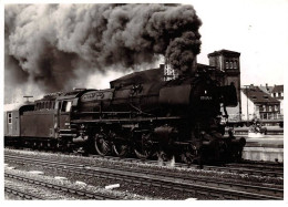 Chemins De Fer - N°85953 - Train - Locomotive 011-07 - Carte Photo à Localiser - Trains