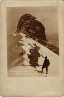 ** T3 Tuxer Alpen, Tux Alps (?) ; Hiker, Mountain Peak, Photo (gyűrődések, Creases) - Zonder Classificatie