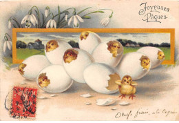 Pâques - N°87457 - Joyeuses Pâques - Poussins Sortant D'oeufs - Carte Gaufrée, Pliée Vendue En L'état - Ostern