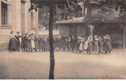 92 - FONTENAY AUX ROSES - SAN67713 - Ecole Des Filles - Récréation - Fontenay Aux Roses