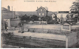 78 - VERNEUIL - SAN67443 - Place De La Gare - Verneuil Sur Seine