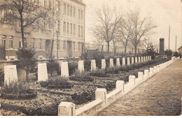 Militaire - N°90265 - Guerre 14-18 - Tombes De Militaires Dans Un Cimetière - Carte Photo à Localiser - War 1914-18