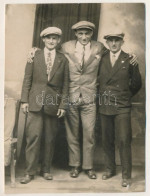 * 1930 Bucuresti, Bucharest, Bukarest; A Román Labdarúgó Csapat Focistái (Czakó, Dobay és Kovács) A Románia-Görögország  - Ohne Zuordnung