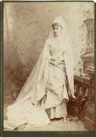 Adel Hessen Kabinettfoto Prinzessin Elisabeth Von Hessen-Darmstadt Fotograph Backofen Darmstadt 1883 (Ecken Leicht Besch - Familles Royales