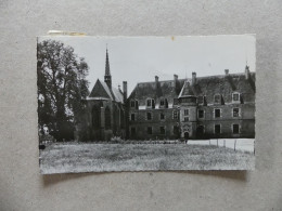 Chateau De Lapalisse Vue Du Chateau Coté Gauche Et La Chapelle Besson Photo - Lapalisse