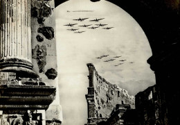 Propaganda WK II Italien Rom Apparecchi Da Bombardamento In Voto Visti Dal Colosseo I-II - War 1939-45