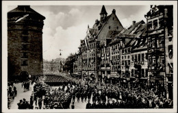 REICHSPARTEITAG NÜRNBERG 1933 WK II - PH P 22 Der Grosse Marsch Des Braunen Heeres Durch Nürnbergs Strassen S-o 1936 I - War 1939-45