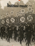 Sammelbild-Album Deutschland Erwacht Werden, Kampf Und Sieg Der NSDAP, Hrsg. Cigaretten-Bilderdienst Hamburg 1933, Kompl - Oorlog 1939-45