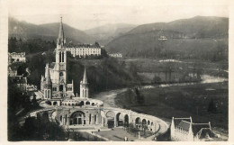 France Lourdes Basilique - Lourdes