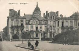 FRANCE - Rennes - La Préfecture - Vue Générale - De L'extérieur - Animé - Carte Postale Ancienne - Rennes