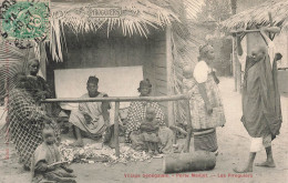 SENEGAL - Village Sénégalais - Porte Maillot - Les Piroguiers - Animé - Carte Postale Ancienne - Senegal