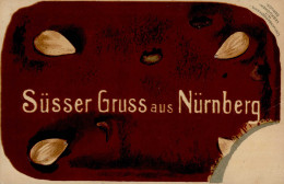 Nürnberg (8500) Präge-Karte Lebkuchenkarte Mit Lebkuchengeruch WK II Sonderstempel II (Stauchung) - Nürnberg