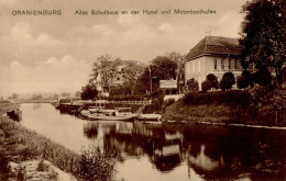 Oranienburg (o-1400) Altes Schulhaus An Der Havel Und Motorboothafen I- - Sonstige & Ohne Zuordnung