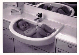 Humour -  Baby Au Lavabo - Humor