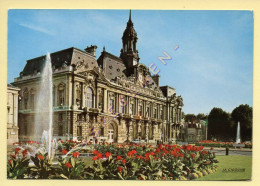 37. TOURS – L'Hôtel De Ville (voir Scan Recto/verso) - Tours