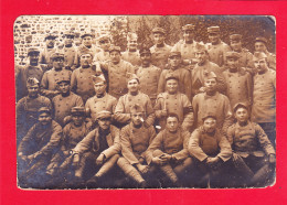 Milit-751Ph74   Carte Photo, Un Groupe De Militaires à Identifier - Autres & Non Classés