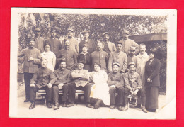 Milit-754Ph74  Carte Photo, Un Groupe De Militaires N N° 53 - Autres & Non Classés