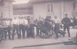 Armée Suisse, Caserne Bière, Canon Et Canonniers, Photo Jotterand Bière (2451) - Caserme