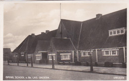 48217IJmuiden, Openb. School V Bz. Lag. Onderw. (in Het Midden Van De Foto Kaart Twee Strepen) - IJmuiden