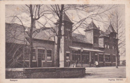 4822267Kampen, Ingang Station. 1921. (bruine Vlekken, Zie Hoeken En Randen) - Kampen