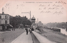 Courbevoie - Le Port Et La Place Du Port  -   CPA °J - Courbevoie