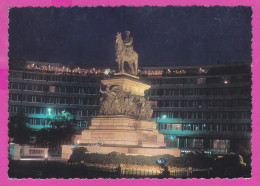 311349 / Bulgaria - Sofia - Night Grand Hotel Sofia ,Monument To The Tsar Liberator PC Spectrum Bulgarie Bulgarien - Monumenten