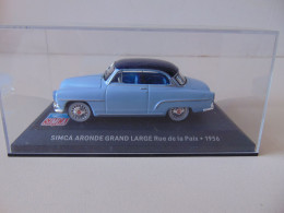 Voiture " Simca Aronde Grand Large "  Dans Sa Boite - Giocattoli Antichi