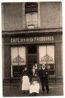 Devanture Café Des Deux Faubourgs. Carte Photo Animée Non Située - Cafes
