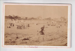 RARE Photo Originale Photographe Amateur Circa 1890 PREFAILLES Plage Maisons Animation - Préfailles