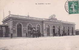 Mantes - La Gare : Vue Extérieure - Mantes La Ville