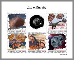 GUINEA REP. 2023 MNH Meteorites Dinosaurs Meteoriten Dinosaurier M/S – OFFICIAL ISSUE – DHQ2417 - Préhistoriques