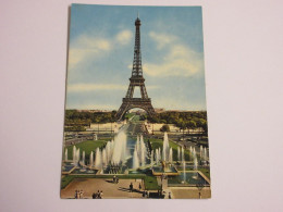 CP CARTE POSTALE PARIS JEUX D'EAU PALAIS CHAILLOT Et TOUR EIFFEL Ecrite En 1972 - Tour Eiffel