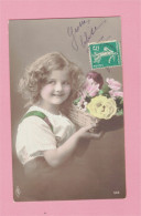 XB1273 JEUNE FILLE, ENFANT, GIRL FAMOUS CHILD MODEL CANDICE ASHTON WITH FLOWER BASKET RPPC - Portretten