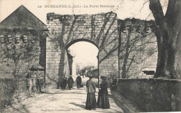 GUERANDE : LA PORTE BIZIENNE - Guérande