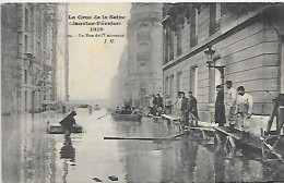 CPA Paris La Grande Crue De La Seine Janvier - Février 1910 La Rue De L'Université - Distrito: 07