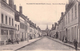 VILLENEUVE L'ARCHEQUE RUE DE LA REPUBLIQUE 1918 - Villeneuve-l'Archevêque