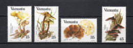 VANUATU  N° 686 à 689    NEUFS SANS CHARNIERE  COTE  9.60€    CHAMPIGNON - Vanuatu (1980-...)