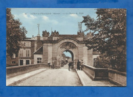 CPA - 51 - Vitry-le-François - La Porte Du Pont - Animée - Non Circulée - Vitry-le-François