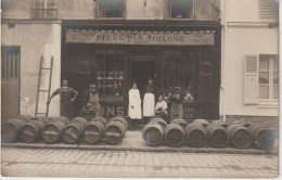 A IDENTIFIER CARTE PHOTO :  Normandie?  Paris ? Biere Des Aiglons , épicerie , Tonneaux - Autres & Non Classés