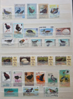 Collection De Timbres Sur Le Thème Des Oiseaux. - Collezioni (senza Album)