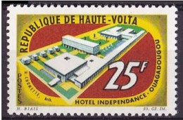 ALTO VOLTA 1964 - HAUTE VOLTA - HOTEL INDEPENDANCE EN OUAGADOUGOU - YVERT 137** - Upper Volta (1958-1984)