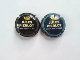 Lot De 2 Capsules Muselets Champagne Jules Pierlot Différentes  ( Bazarcollect28 ) - Sonstige & Ohne Zuordnung