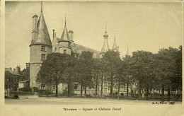 CPA NEVERS (Nièvre). Square Et Château Ducal - Nevers