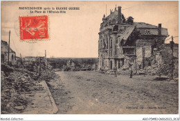 ABOP5-80-0391 - MONTDIDIER Après La Grande Guerre - La Place De L'Hôtel De Ville - Montdidier